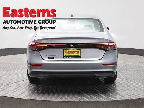 Used 2025 Honda Accord LX image 6