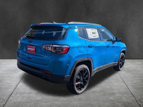 New 2026 Jeep Compass Latitude image 4