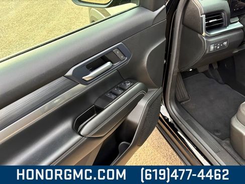 Used 2025 GMC Terrain Elevation image 14