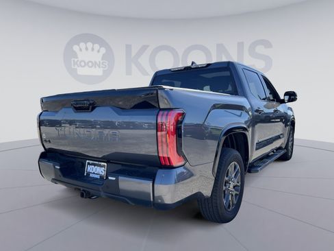 Used 2023 Toyota Tundra Platinum AWD/4WD image 16