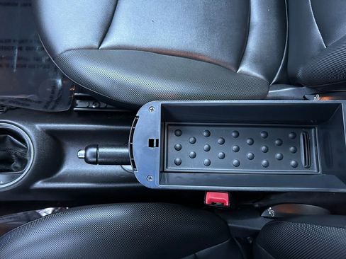 Used 2013 MINI Cooper Clubman image 29