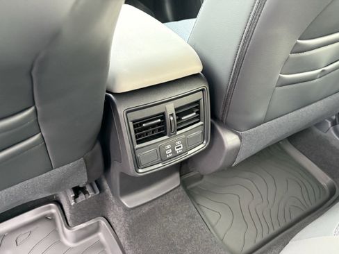 New 2026 Subaru Forester Premium w/ Base/Premium Plus Package image 31