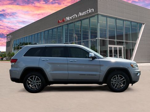 Used 2021 Jeep Grand Cherokee Limited RWD image 7