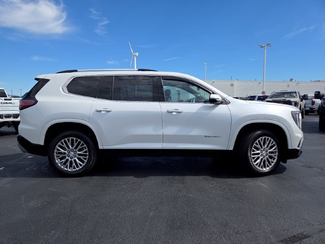 Certified 2024 GMC Acadia Denali w/ LPO, Floor Liner Package AWD/4WD image 21