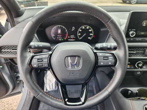 Certified 2024 Honda HR-V Sport image 9