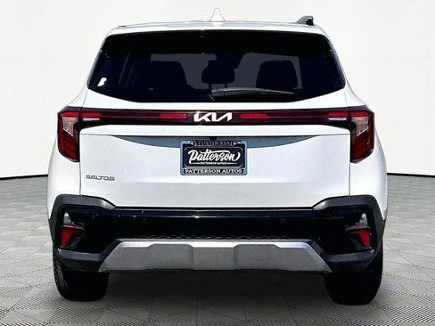 Used 2025 Kia Seltos EX image 5