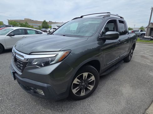 Used 2017 Honda Ridgeline RTL-T image 2
