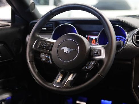 Used 2017 Ford Mustang GT Premium w/ GT Performance Package RWD image 26