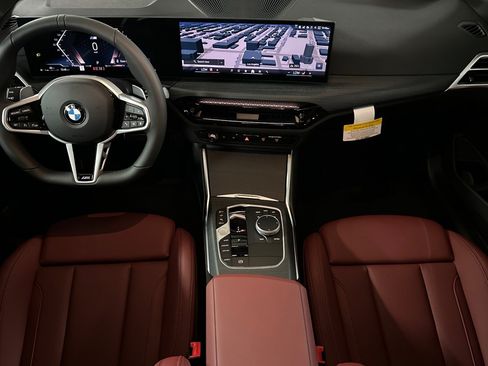 Used 2026 BMW 330i Sedan w/ M Sport Package RWD image 15
