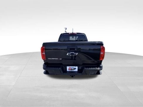 Used 2018 Chevrolet Colorado Z71 AWD/4WD image 5