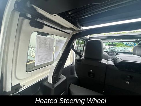 Used 2023 Jeep Wrangler Unlimited Sahara AWD/4WD image 37