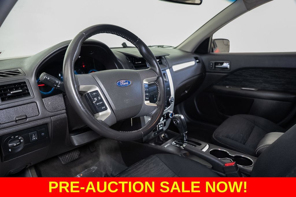 Used 2012 Ford Fusion SE FWD image 24