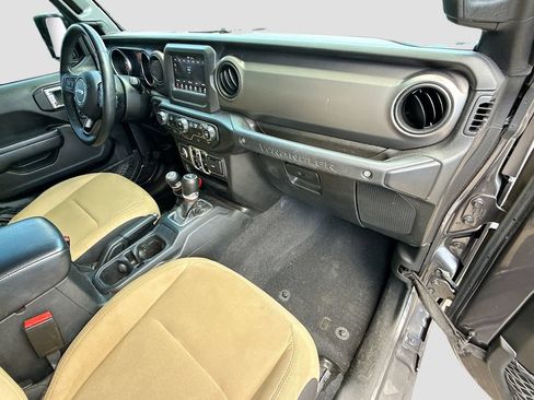 Used 2022 Jeep Wrangler Unlimited Sport AWD/4WD image 33