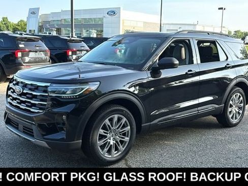 New 2026 Ford Explorer Active w/ Active Comfort Package AWD/4WD image 3