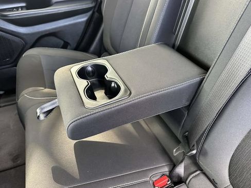 Used 2023 Jeep Grand Cherokee Laredo X AWD/4WD image 8