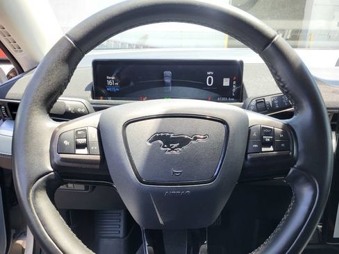 Used 2021 Ford Mustang Mach-E Select RWD image 18