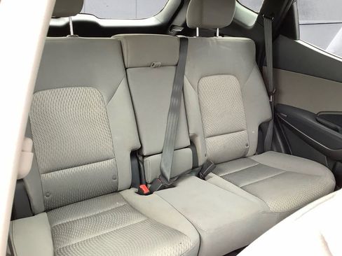 Used 2013 Hyundai Santa Fe Sport image 16
