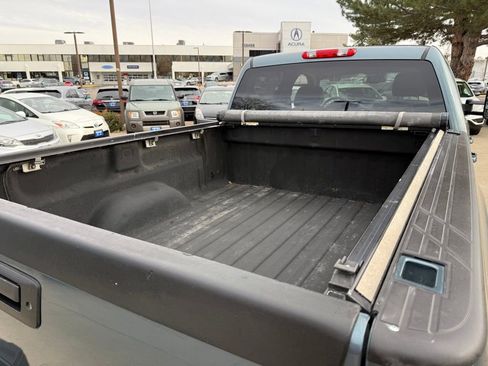 Used 2010 GMC Sierra 2500 SLT w/ SLT Convenience Package image 16