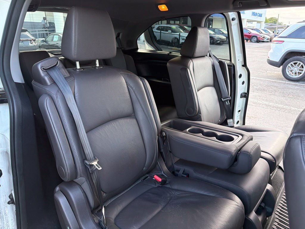Used 2018 Honda Odyssey Elite image 6