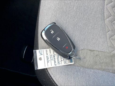 Used 2022 Chevrolet Equinox LS w/ LS Convenience Package FWD image 36