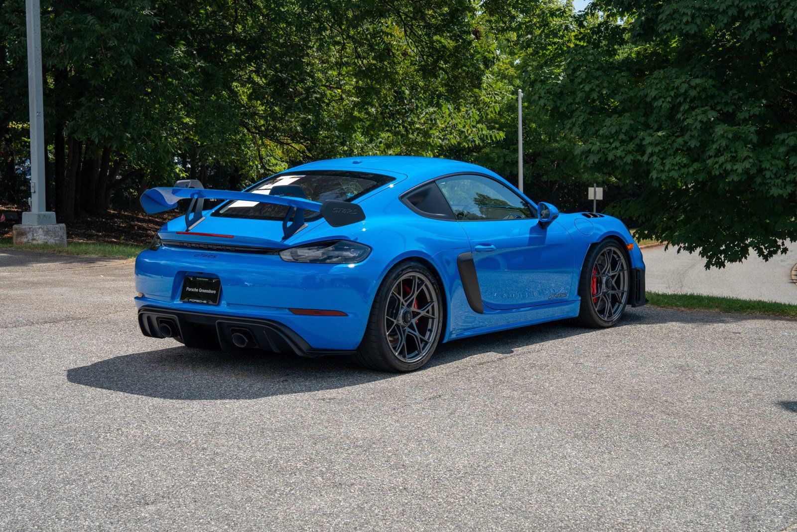 Certified 2025 Porsche 718 Cayman GT4 RS w/ Chrono Package RWD image 7