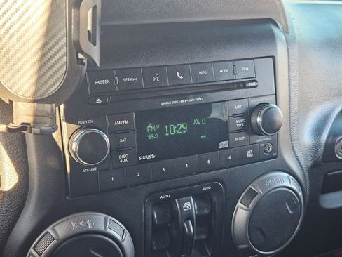 Used 2017 Jeep Wrangler Unlimited Sport w/ Quick Order Package 24S image 20