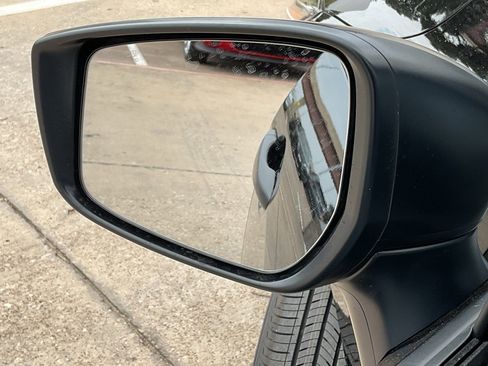 New 2025 Nissan Versa S w/ Trunk Package image 10