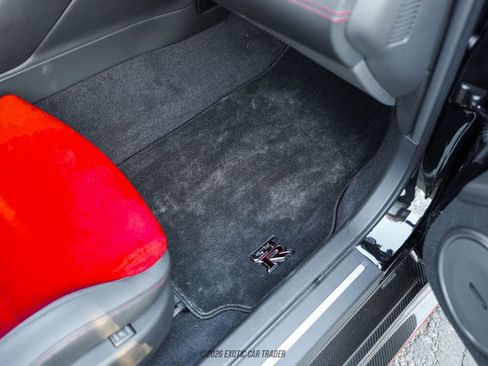 Used 2023 Nissan GT-R NISMO w/ Floor Mat Package AWD/4WD image 56