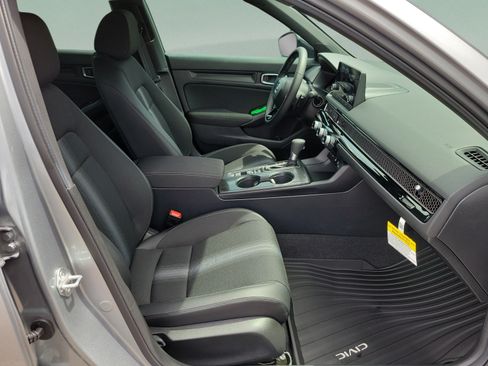 New 2026 Honda Civic Sport image 17