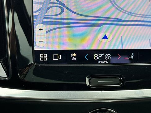 Used 2024 Volvo S60 B5 Plus image 28