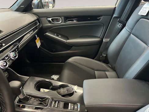 New 2026 Honda Civic Sport Touring image 9