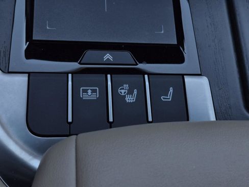 Used 2021 Lexus LS 500 image 22