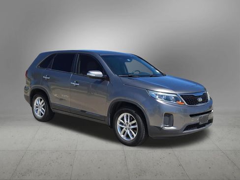 Used 2015 Kia Sorento LX FWD image 8