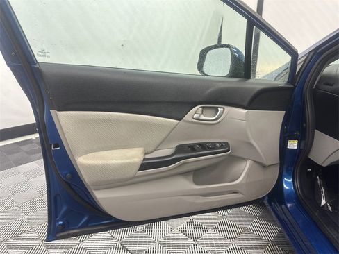 Used 2013 Honda Civic LX image 11