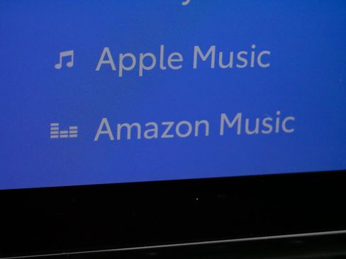 Certified 2025 Toyota RAV4 XLE Premium image 31