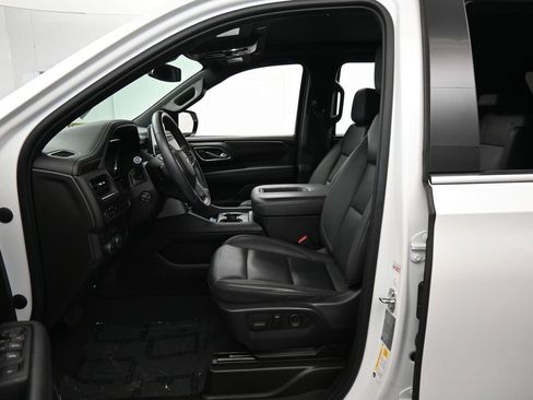 Used 2023 Chevrolet Tahoe LT w/ LT Signature Plus Package RWD image 11