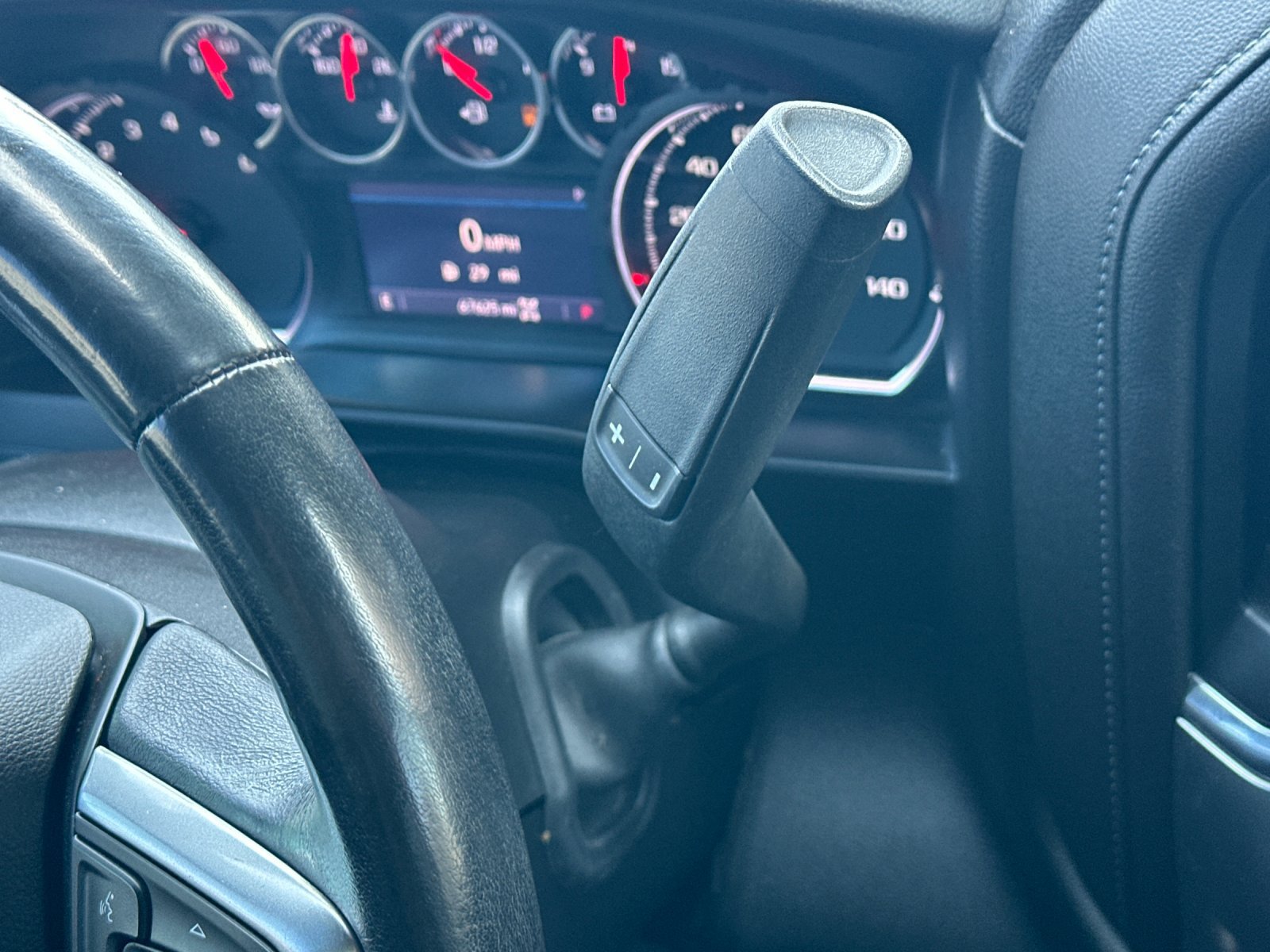 Used 2019 Chevrolet Silverado 1500 LT w/ All-Star Edition AWD/4WD image 19