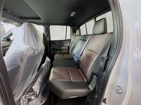 New 2025 Honda Ridgeline Black Edition image 12