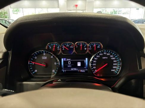 Used 2019 GMC Yukon SLT w/ Open Road Package RWD image 34