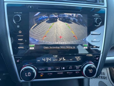 Used 2018 Subaru Outback 2.5i Limited w/ 50th Anniversary Edition image 18