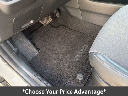 Used 2024 Kia Seltos S image 36