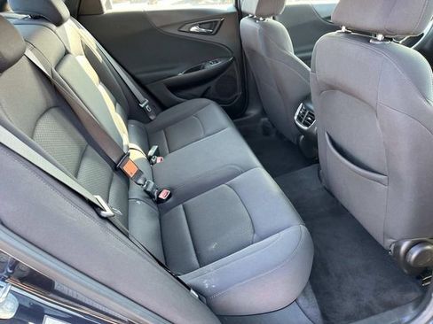 Used 2023 Chevrolet Malibu LT image 9