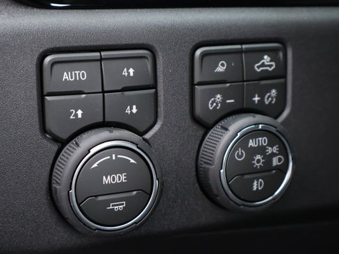 New 2026 Chevrolet Silverado 1500 LT Trail Boss w/ Safety Package image 13