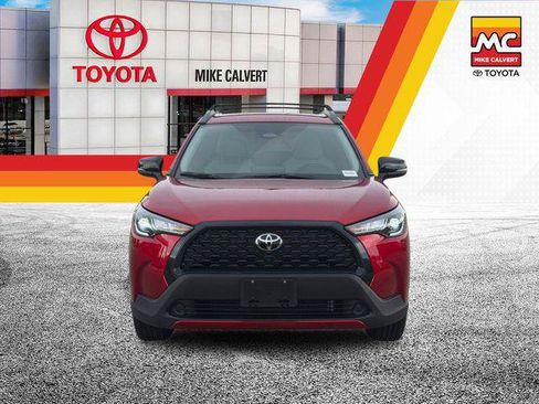 Certified 2025 Toyota Corolla Cross LE FWD image 8