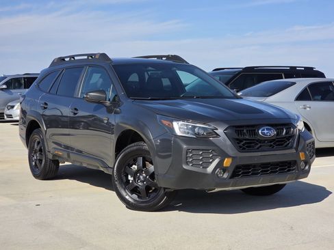 Used 2024 Subaru Outback Wilderness image 3