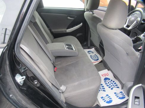 Used 2014 Toyota Prius Two image 26