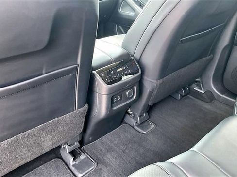 Used 2023 INFINITI QX60 Luxe w/ Performance Audio Package AWD/4WD image 34