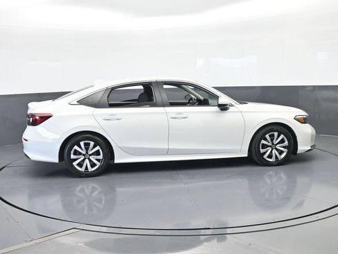 Used 2025 Honda Civic LX image 7