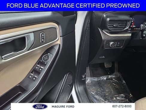 Used 2020 Ford Explorer XLT w/ Equipment Group 202A AWD/4WD image 31
