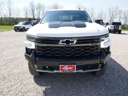 New 2026 Chevrolet Silverado 1500 ZR2 w/ Dark Appearance Package AWD/4WD image 9